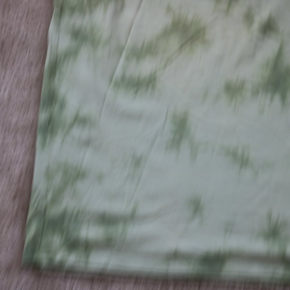 Lululemon Men's T-shirt - Picture 2 of 4